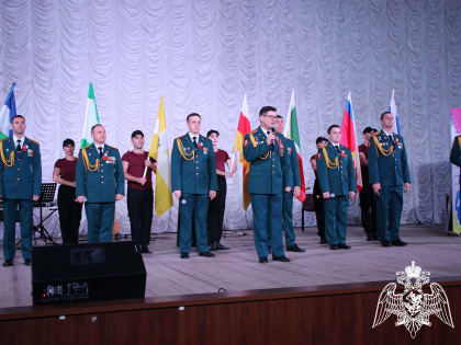 АНСАМБЛЬ ПЕСНИ И ПЛЯСКИ СЕВЕРО-КАВКАЗСКОГО ОКРУГА РОСГВАРДИИ ВЫСТУПИЛ В НАЛЬЧИКЕ