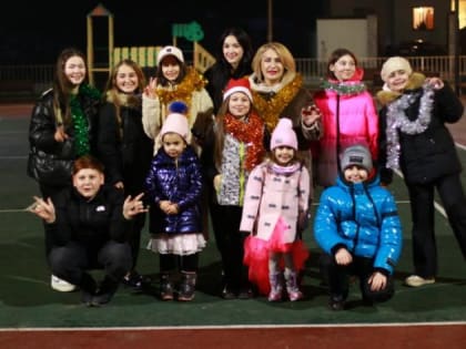 Праздничное настроение продолжается