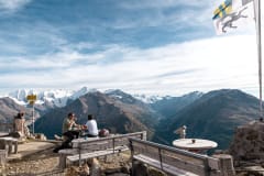 yogatage_engadin_berge