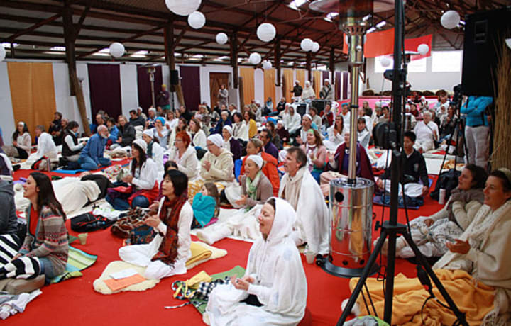 kundalini_yoga_oberlethe_innenraum