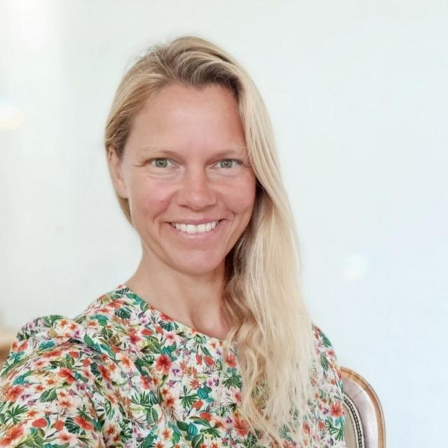 Claudia Hinrichs