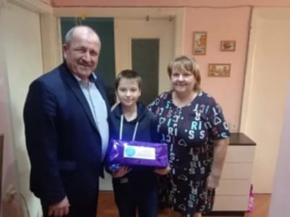 Акция «Ёлка желаний» дарит детям надежду и радость