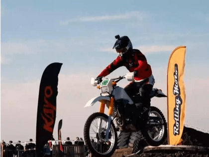 Эндуро на Невинномысской горе: зрелищное мотошоу ожидает участников