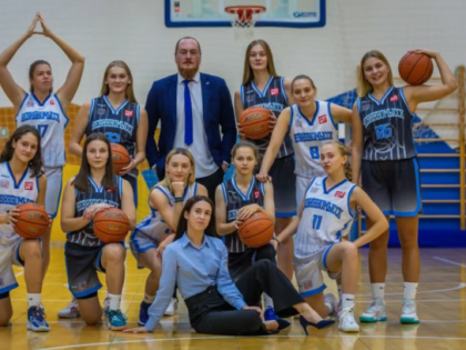 В Невинномысске капитан женской команды по баскетболу рассказала о секретах победы
