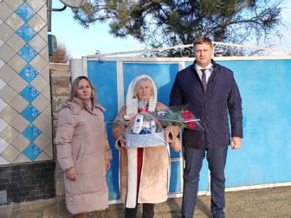 Глава округа поздравил с днем рождения родителей земляков, погибших в ходе специальной военной операции