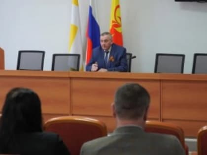 РАБОЧУЮ НЕДЕЛЮ НАЧАЛИ С РАСШИРЕННОЙ ПЛАНЕРКИ