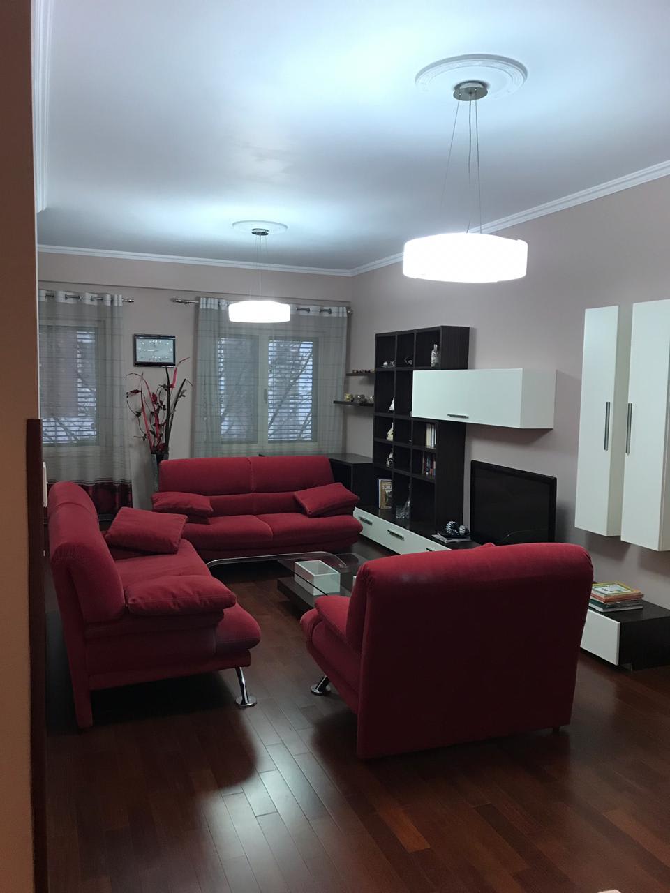 apartament per shitje ne rr."Marko Bocari"