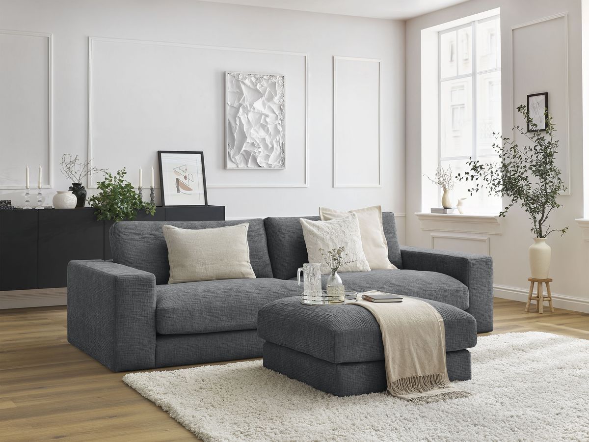 Canapé droit fixe 3 places LEONARD tissu texturé avec pouf gris foncé   BOBOCHIC