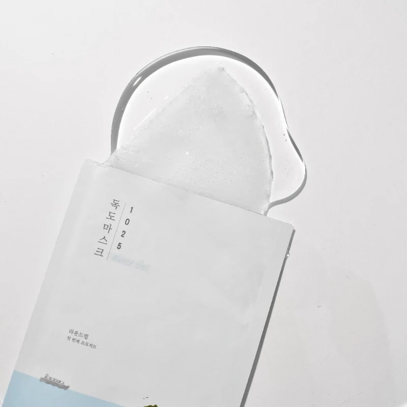 1025 Dokdo Hydrating Water Gel Mask 2