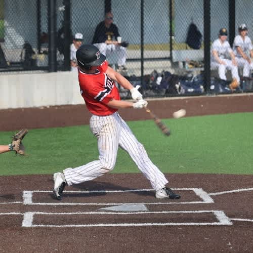NIL Club for Ripon College Baseball Team