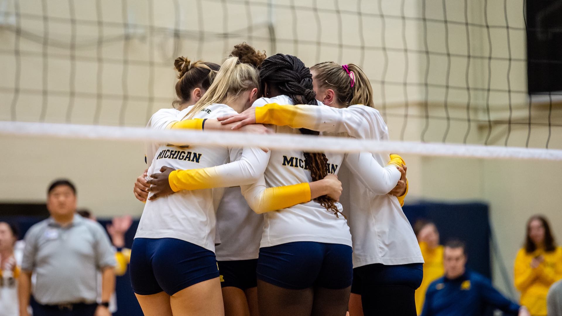 nil-club-for-university-of-michigan-women-s-volleyball-team