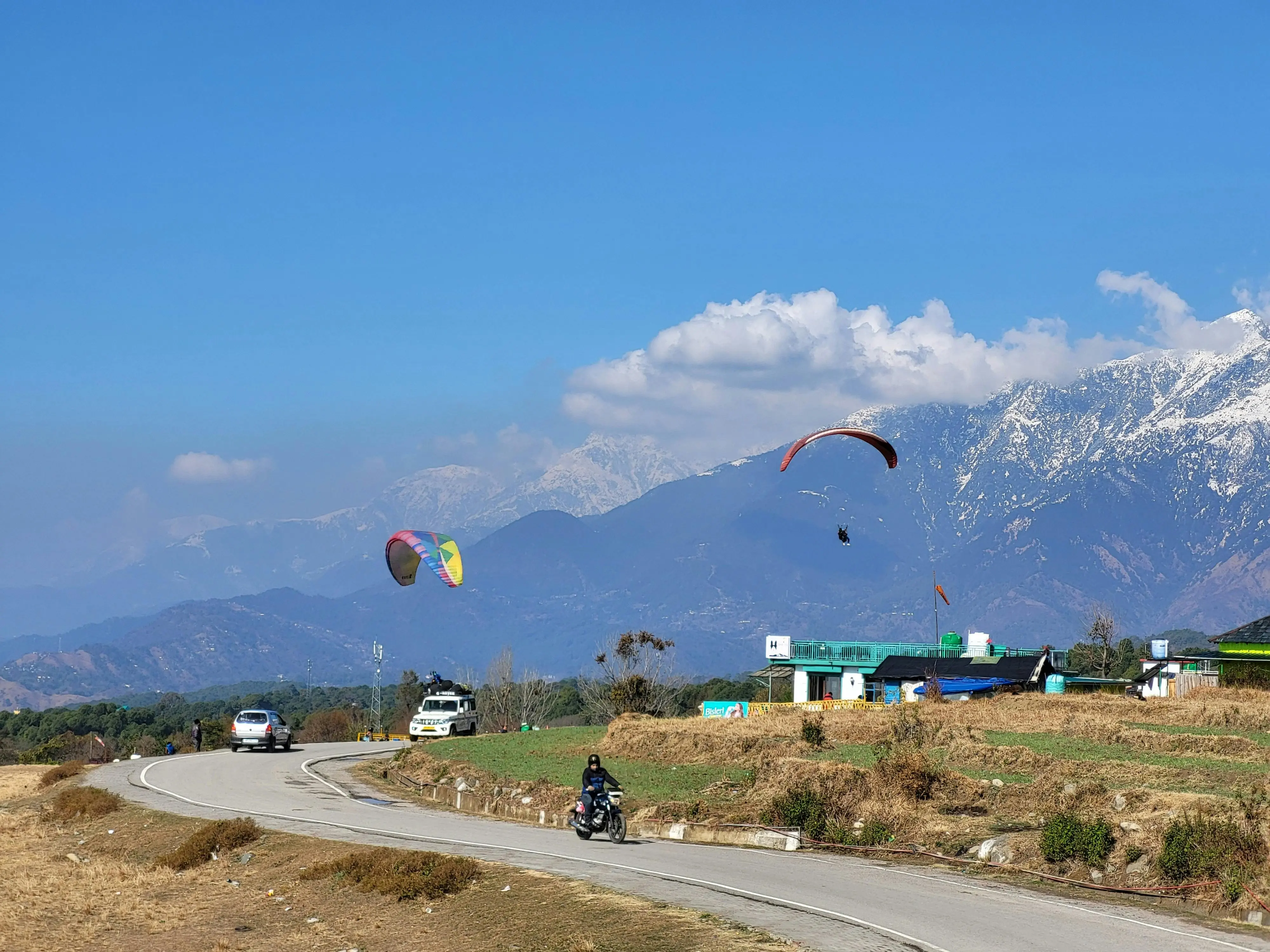 Is Paragliding Safe? Essential Tips for Beginner Adventurous Souls.