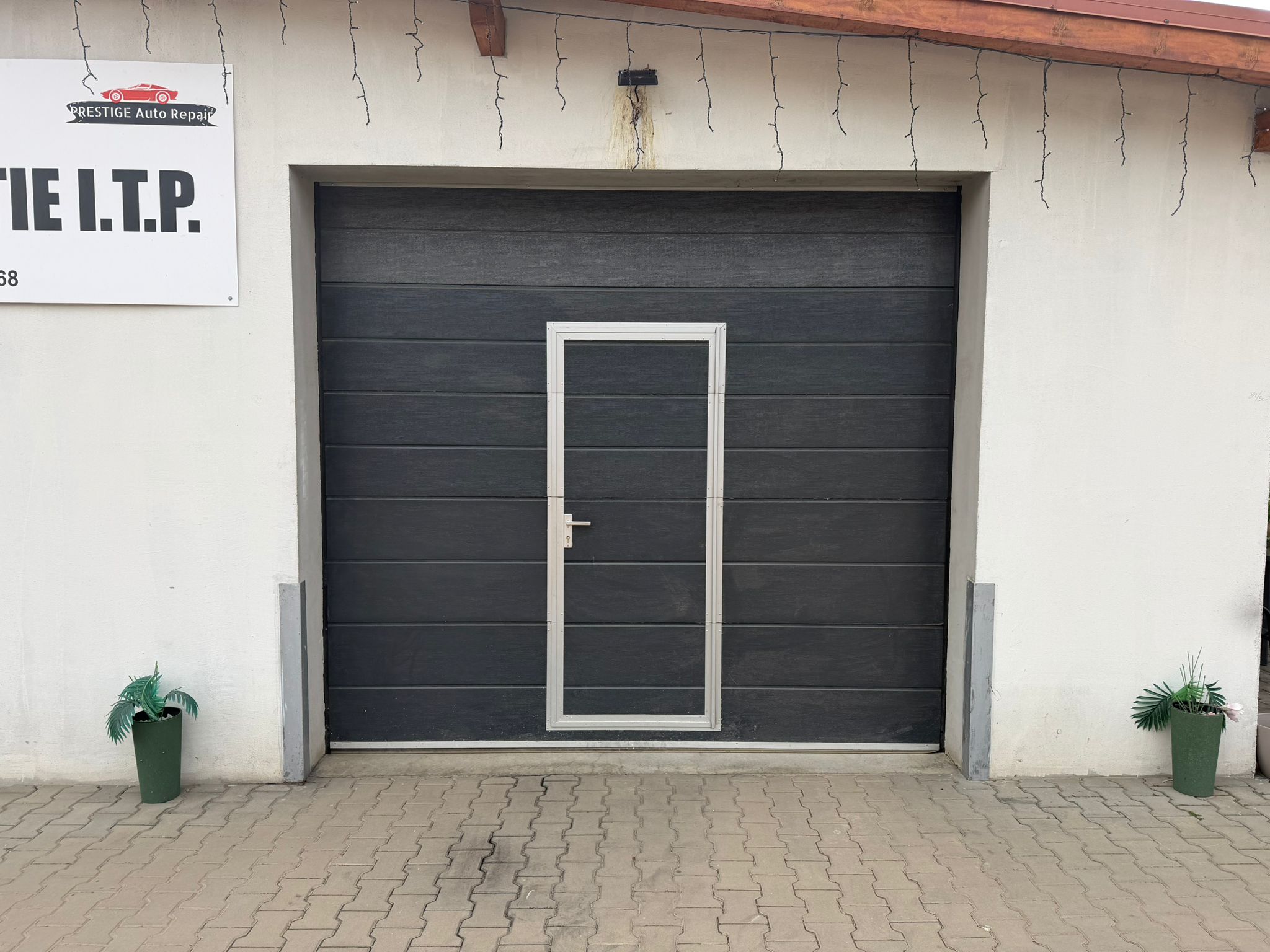 Ușă de garaj MARUT