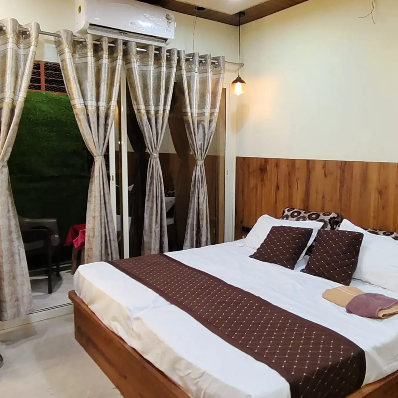 Agastya HomeStay by PR