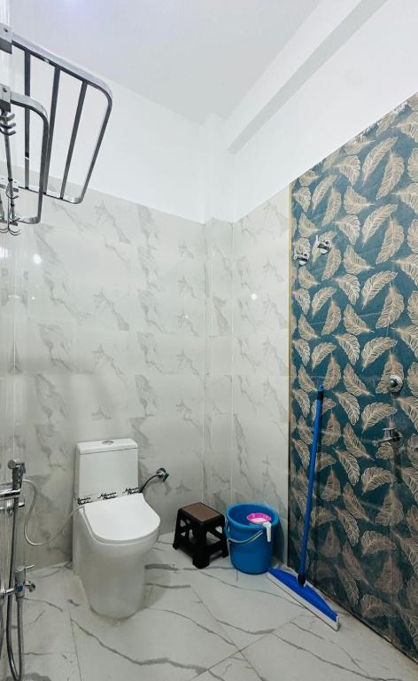 Naveen Homestay