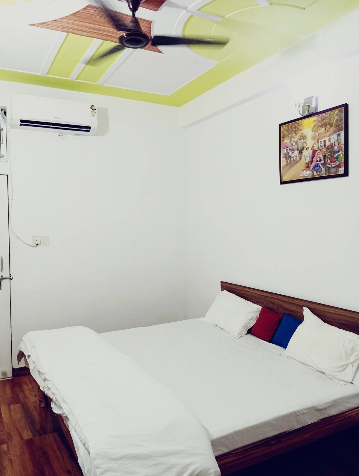 Rhythm Stay near Ram JanamBhoomi