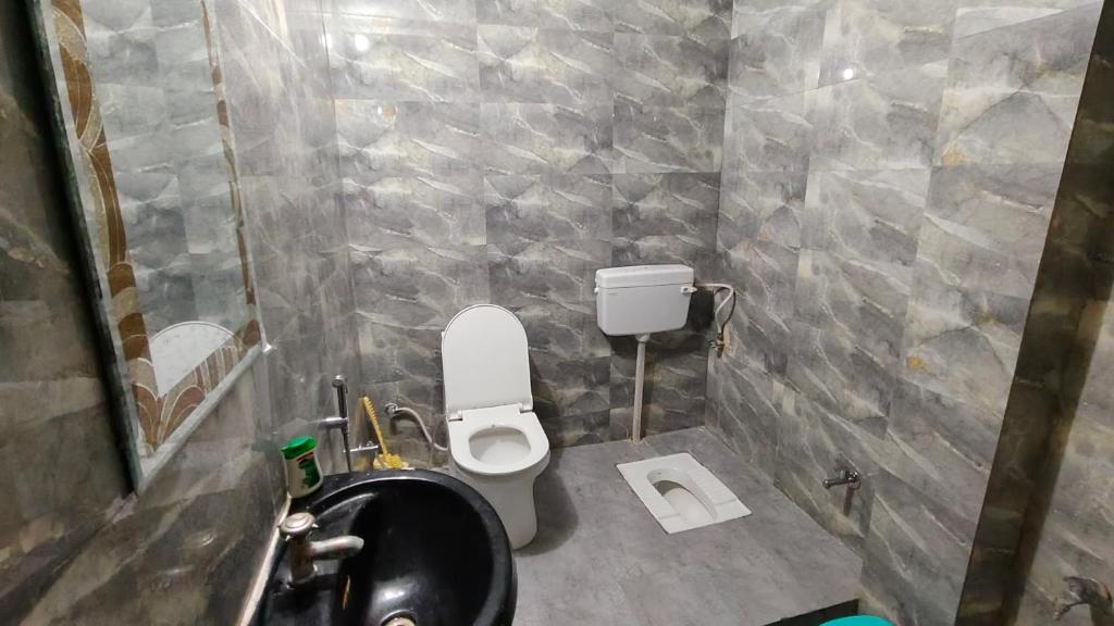 Raju Homestay