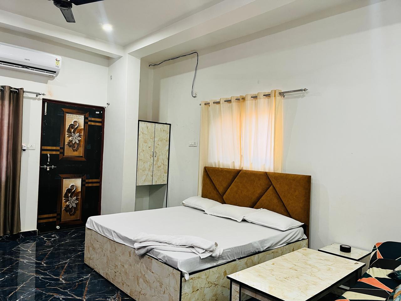 Paradise Home Stay