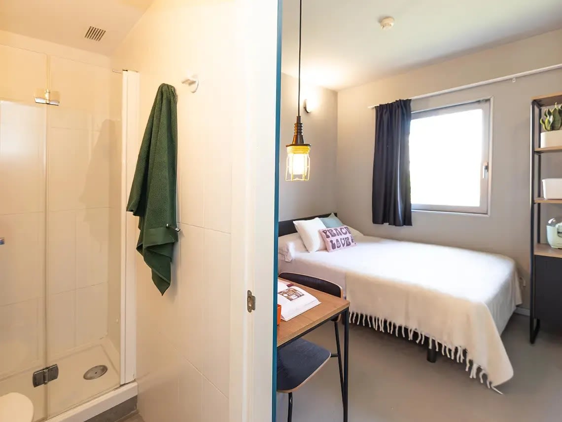 Standard En Suite