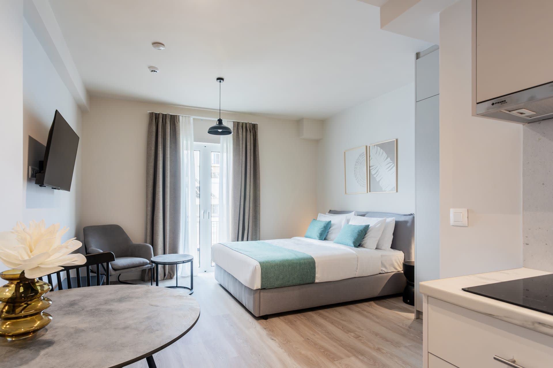 Apartment 4