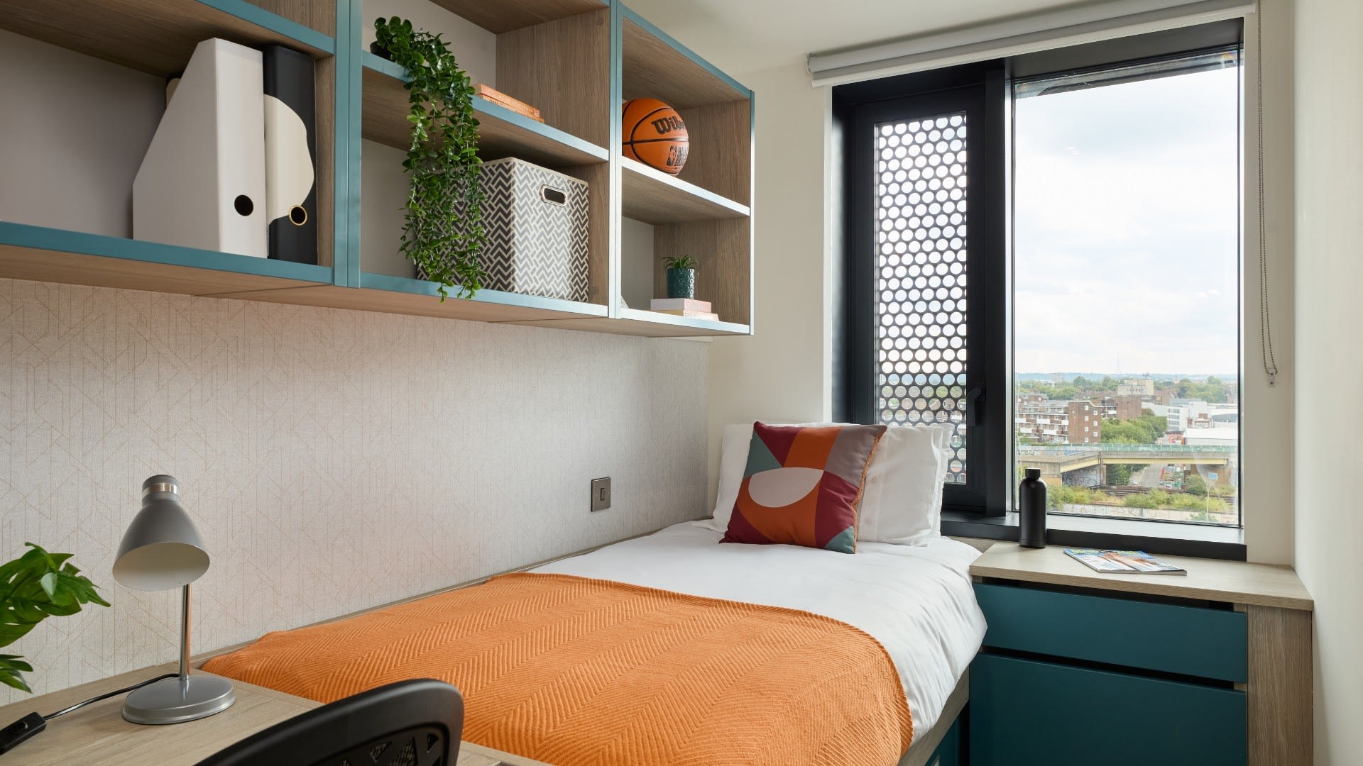 Private Bedroom