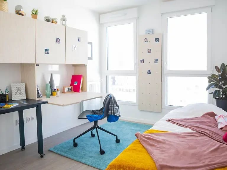 Studio with Terrace