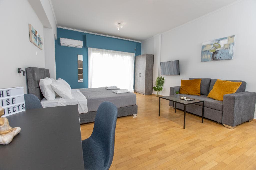 Raise Comfy Studios in the heart of Athens in Athina 10