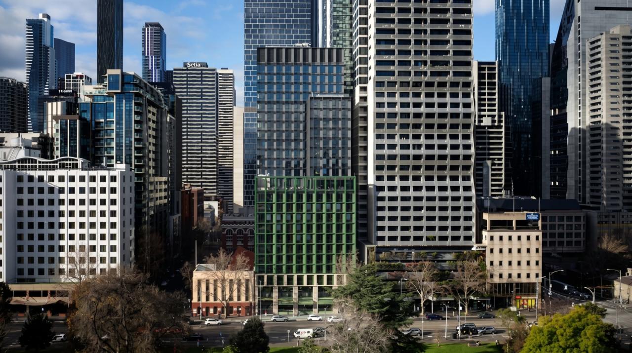 Premium Studio Apartment in Melbourne