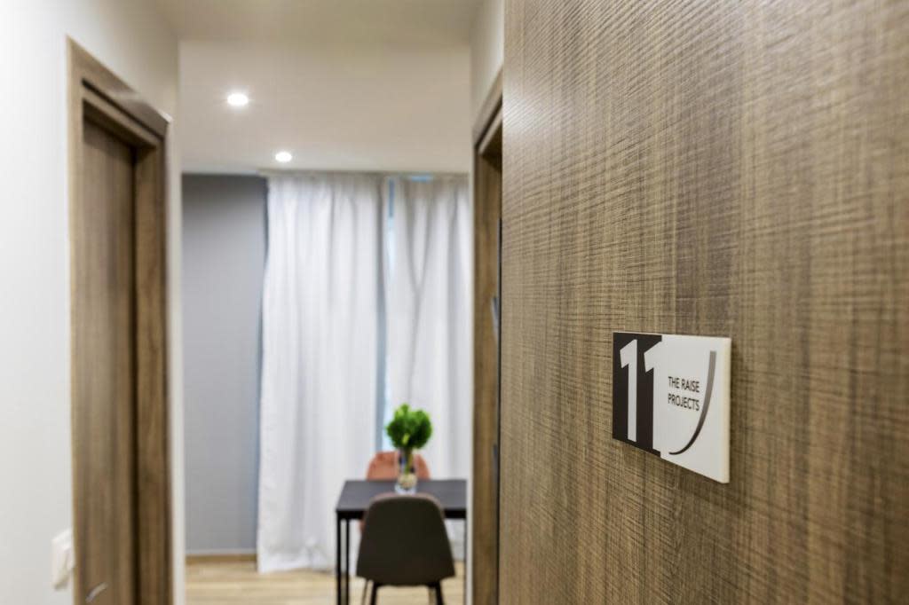 Two-bedroom Apartment in Athina 9