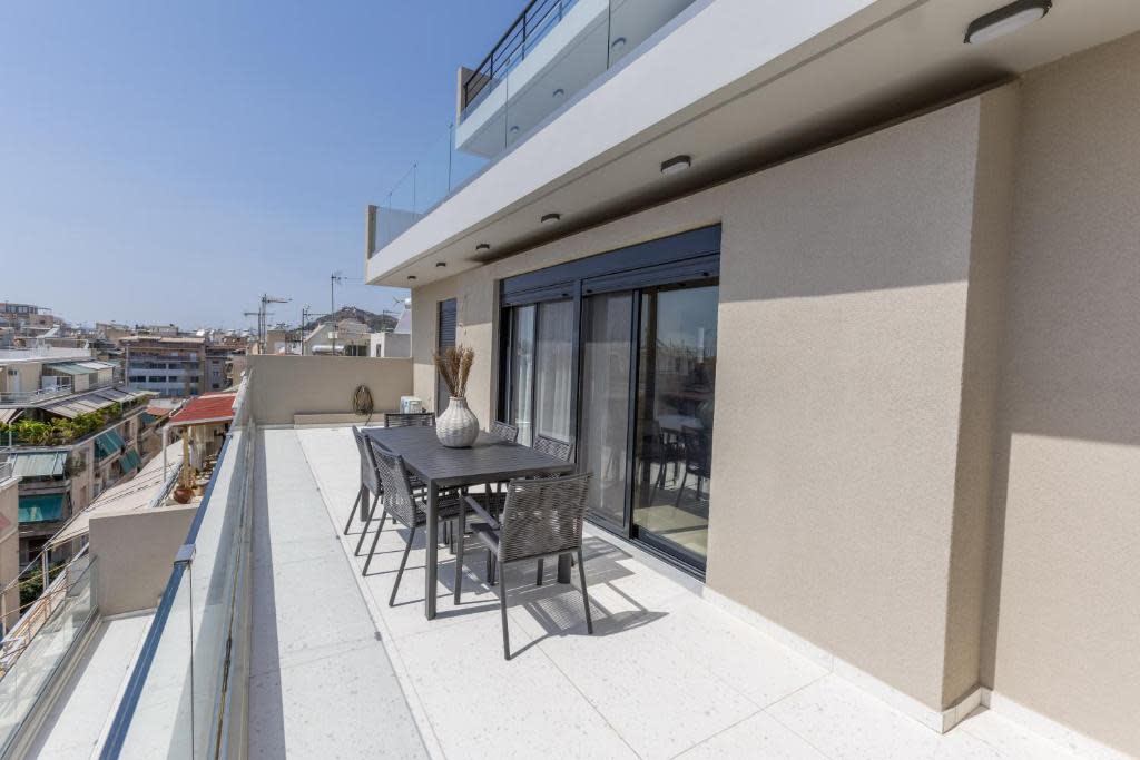 B Boutique Residences One-Bedroom in Athina 6