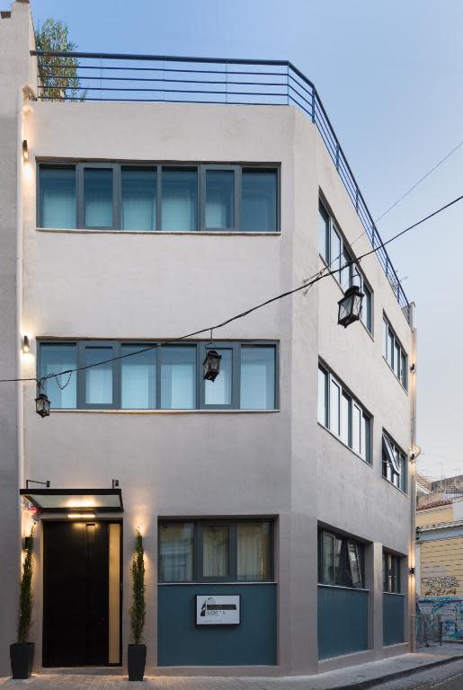 Studios in Athina