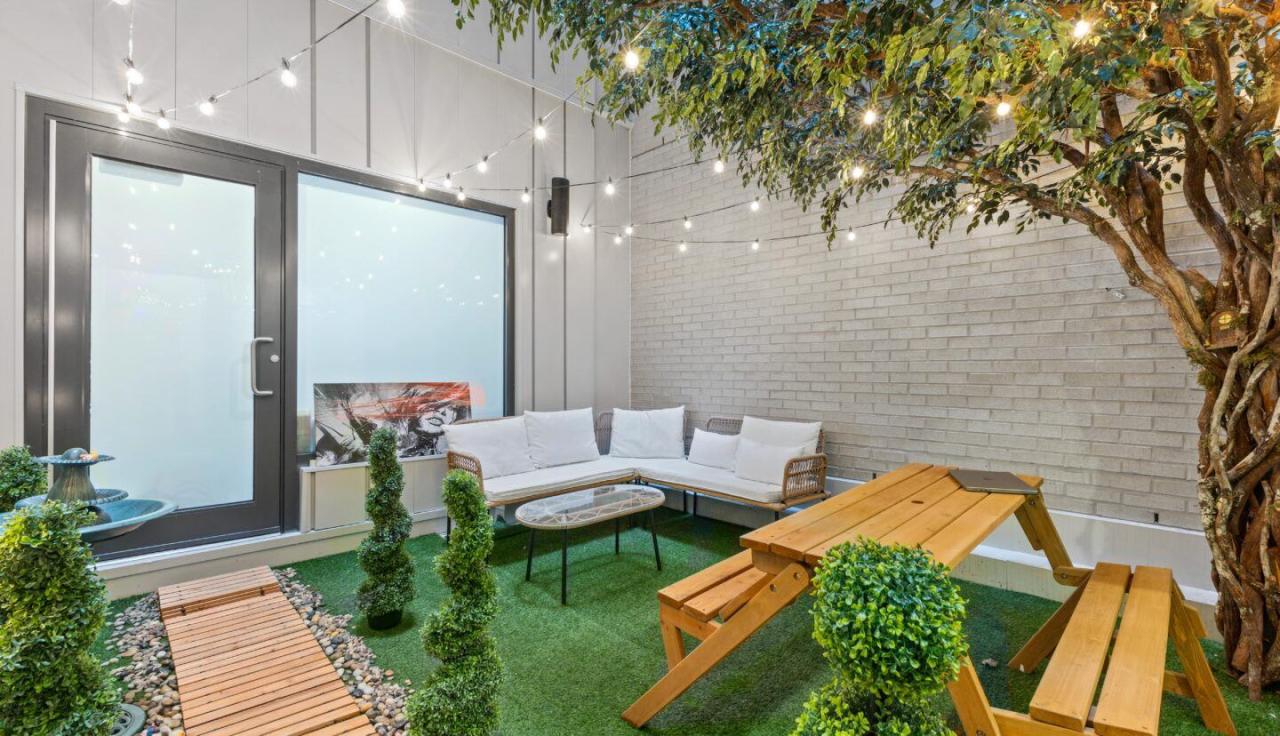 1-BEDROOM PALAY in Montréal 7