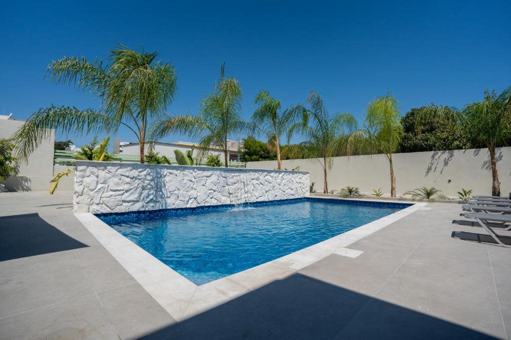 Raise Cityscape Limassol Suites Studios in Λεμεσός 11