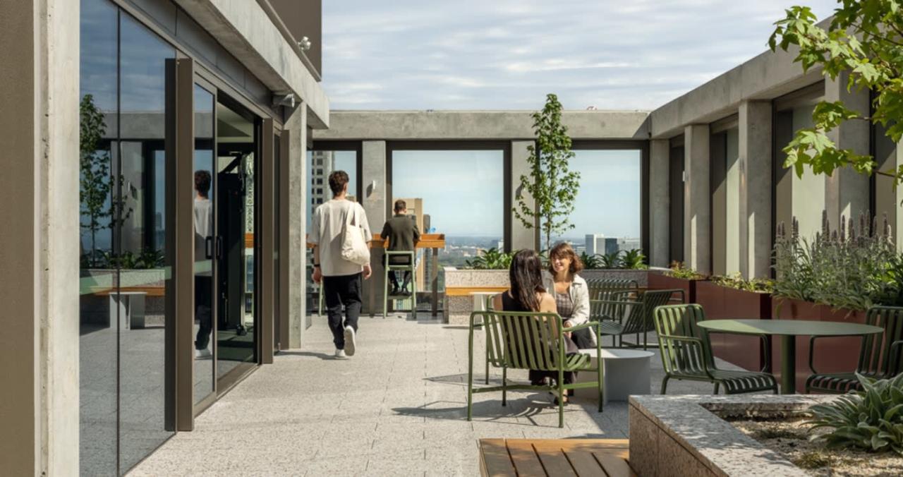 Premium Studio Apartment in Melbourne 7