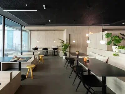 Single Plus with Kitchen in Sevilla 6