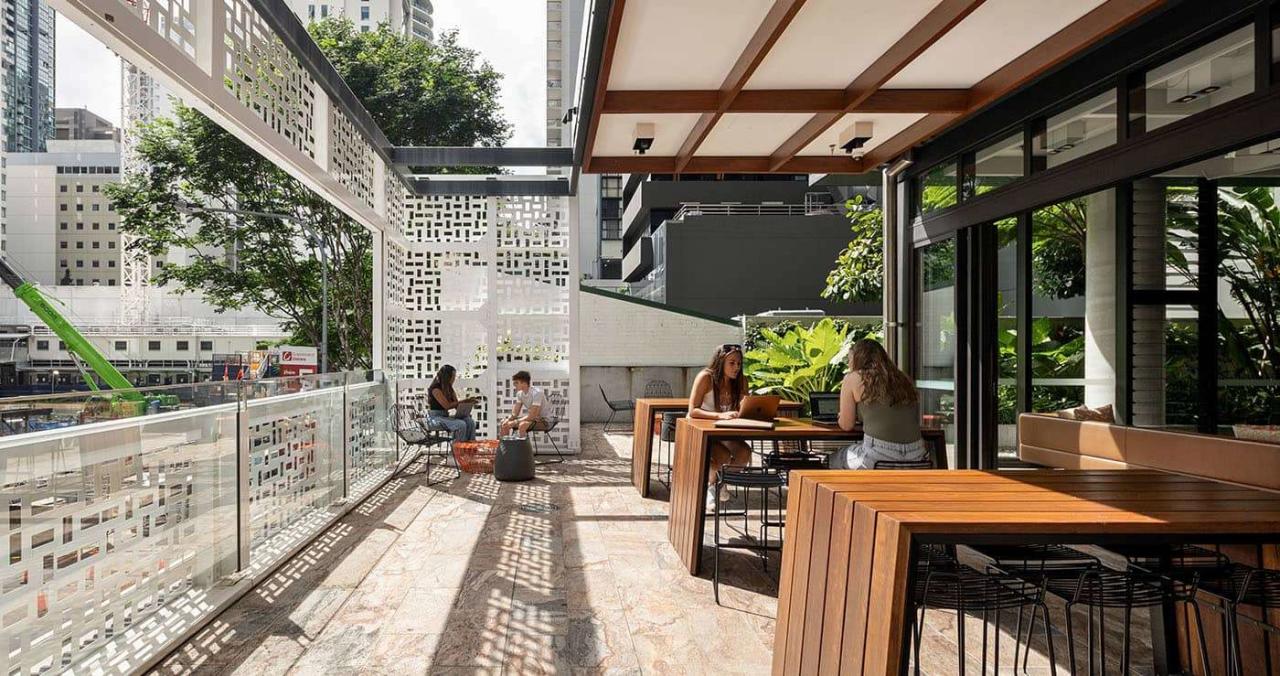Single Bedroom – Share Bathroom in Brisbane 5