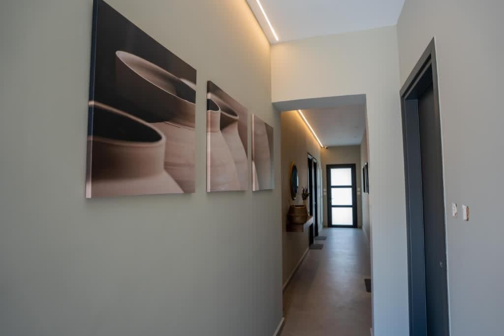 Raise Cityscape Limassol Suites Studios in Λεμεσός 3