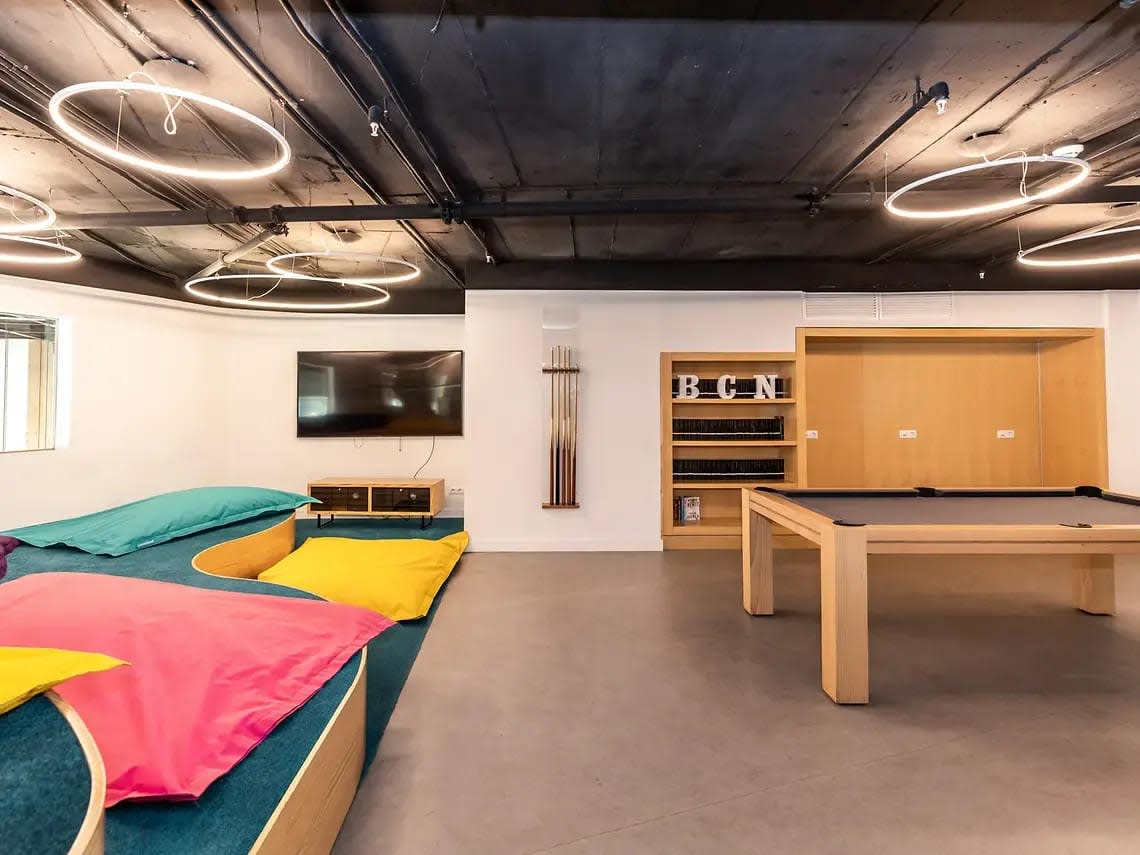 Individual Apartment in Barcelona 8
