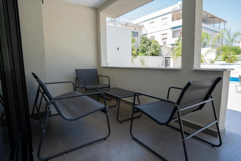 Raise Cityscape Limassol Suites Studios in Λεμεσός 16