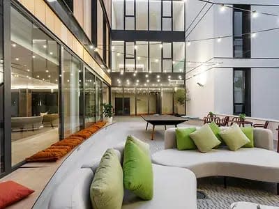 Executive Studio in Sevilla