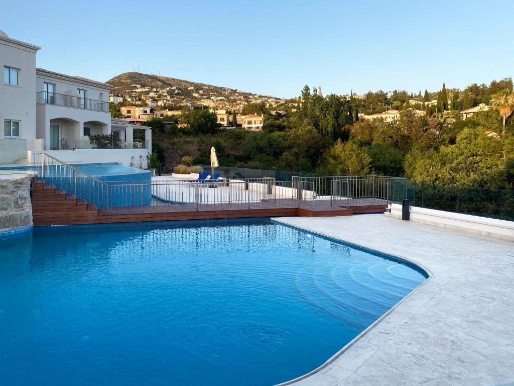 Tala Luxury Apartments with pool by Raise in Πάφος 11