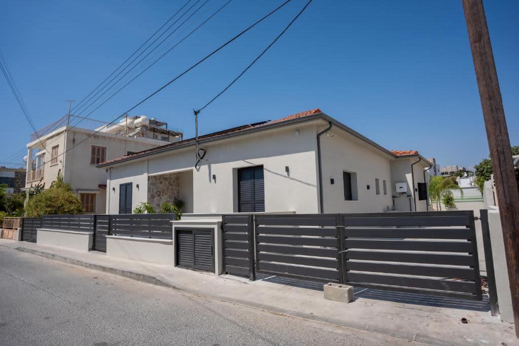Raise Cityscape Limassol Suites Studios in Λεμεσός 4