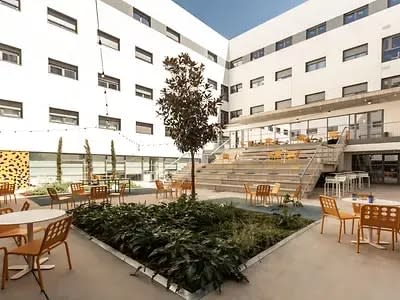 Single +With kitchen in Sevilla