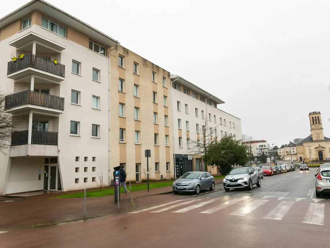 Basic Studio in Talence