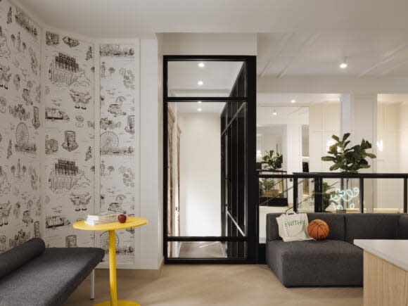 3 People Co-Living in Montréal