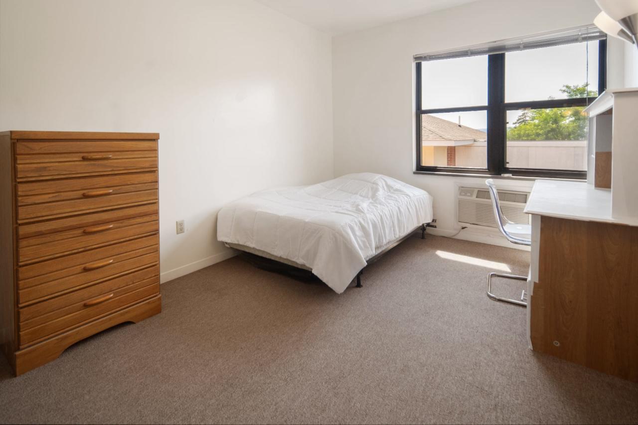 Private Room in 5 Bedroom Apartment in Ithaca 76
