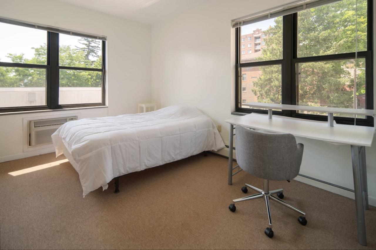 Private Room in 5 Bedroom Apartment in Ithaca 71