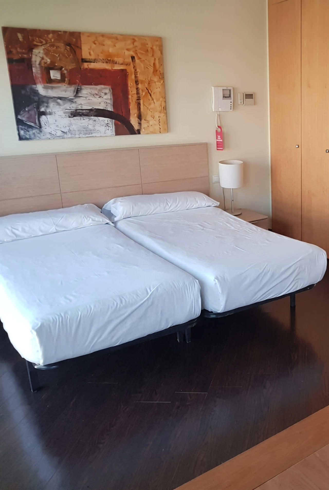 Two-bedroom Apartment in València 7