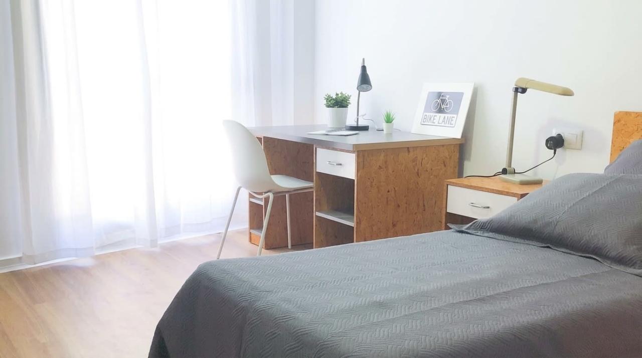 Single Extra in València 6