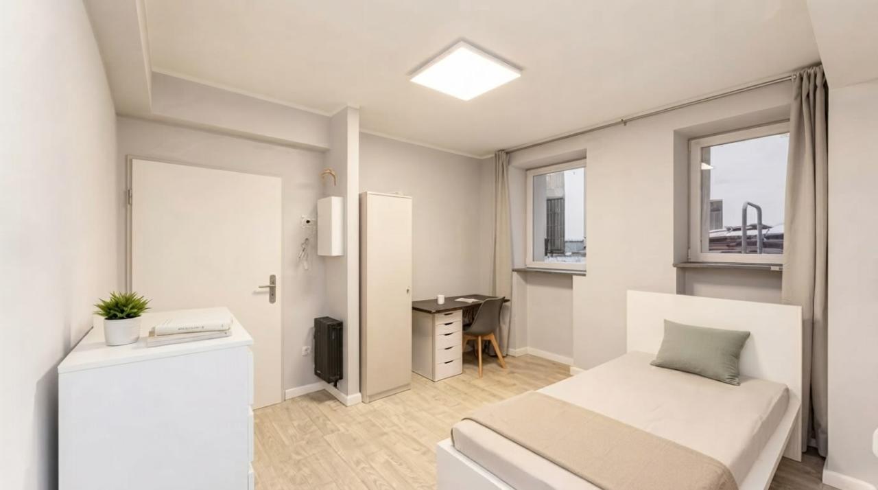 Leibnizstraße Charlottenburg Studio in Berlin 30